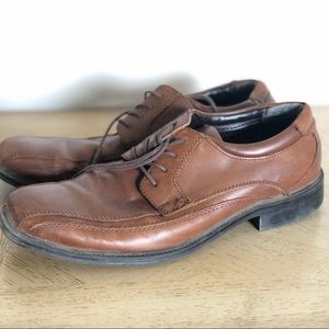 Brown leather Dockers Dress Shoes